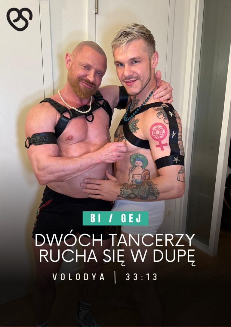 Dwóch tancerzy rucha się w dupę